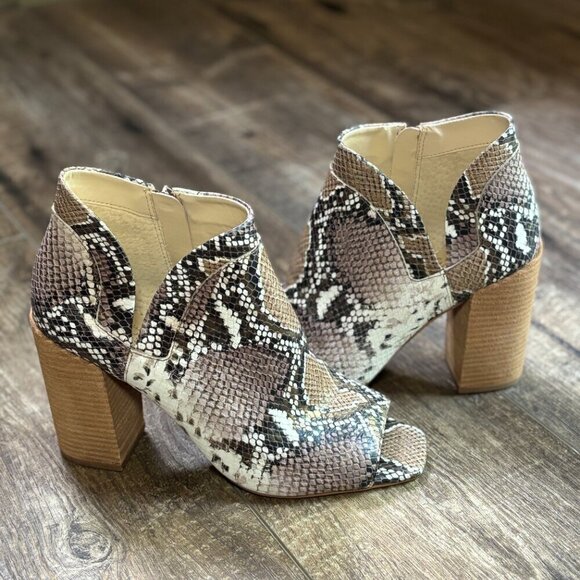 NEW Vince Camuto Fedrilla Open Toe Leather Kondia Bootie Bronze Snake Print 9.5 - Picture 5 of 15